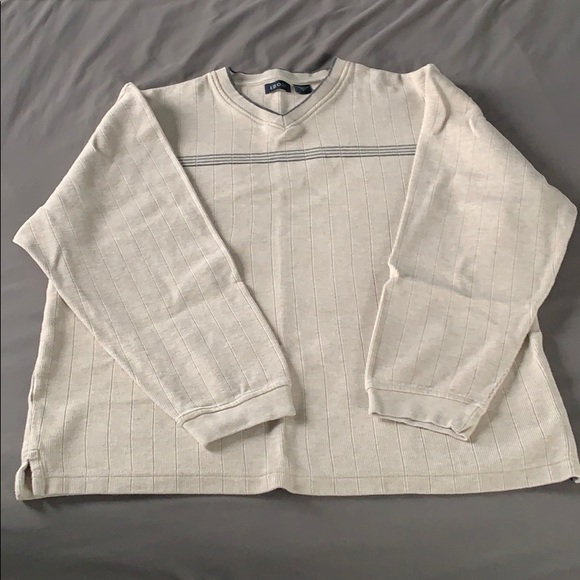 Large Izod Shirt. EUC. - Picture 3 of 8